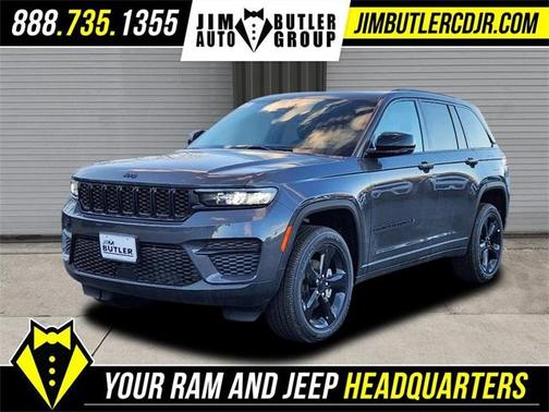 2025 Jeep Grand Cherokee Laredo