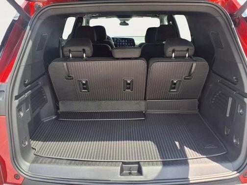 Radiant Red 2026 Chevrolet Traverse LT