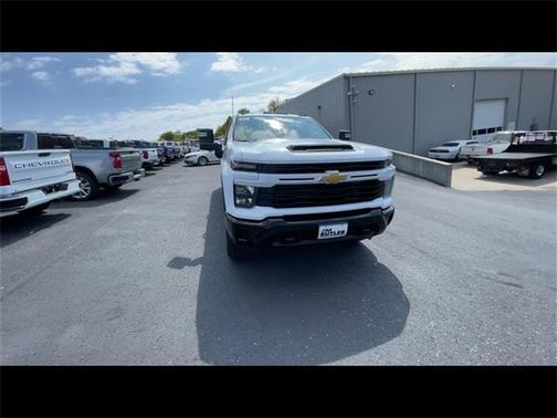 2026 Chevrolet Silverado 2500 Custom