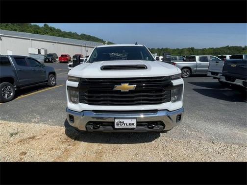 2025 Chevrolet Silverado 2500 WT