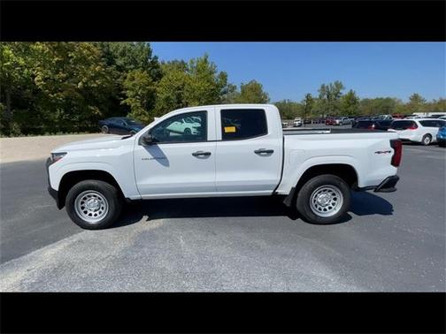 2024 Chevrolet Colorado WT
