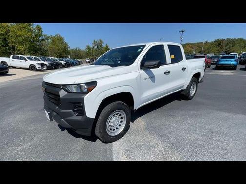2024 Chevrolet Colorado WT