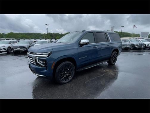 2025 Chevrolet Suburban Premier