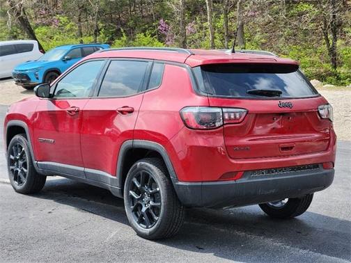 2025 Jeep Compass Latitude