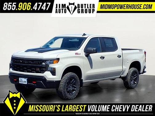 White Sand 2026 Chevrolet Silverado 1500 Custom Trail Boss