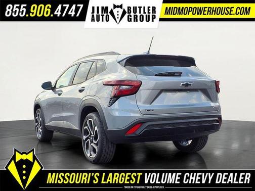 Sterling Gray Metallic 2026 Chevrolet Trax 2RS