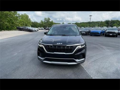 2022 Kia Carnival LXS
