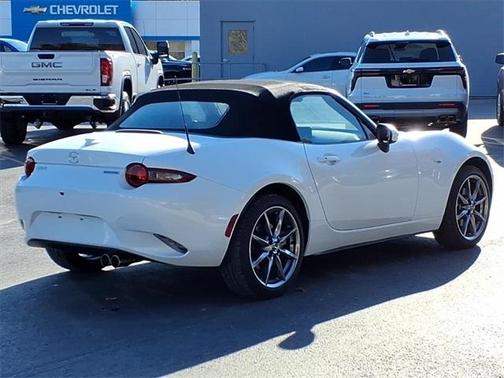2022 Mazda MX-5 Miata Grand Touring