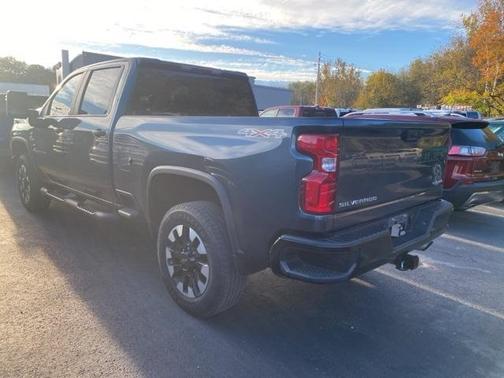 2020 Chevrolet Silverado 2500 Custom