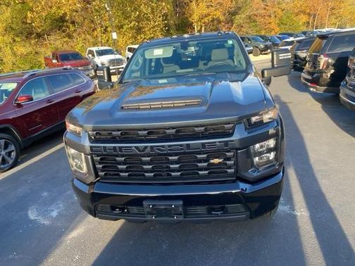 2020 Chevrolet Silverado 2500 Custom