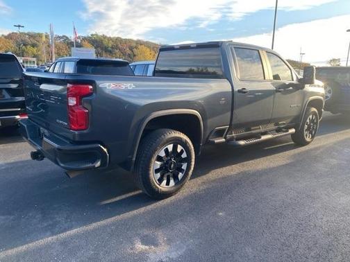 2020 Chevrolet Silverado 2500 Custom