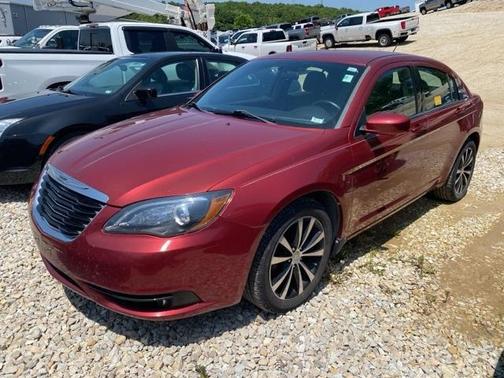 2013 Chrysler 200 Touring