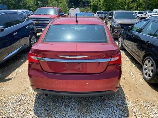 2013 Chrysler 200 Touring
