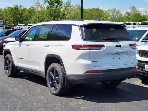 2025 Jeep Grand Cherokee L Laredo