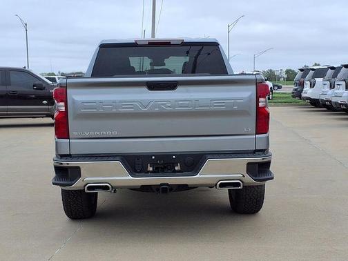 Sterling Gray Metallic 2026 Chevrolet Silverado 1500 LT