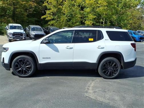 2022 GMC Acadia SLT