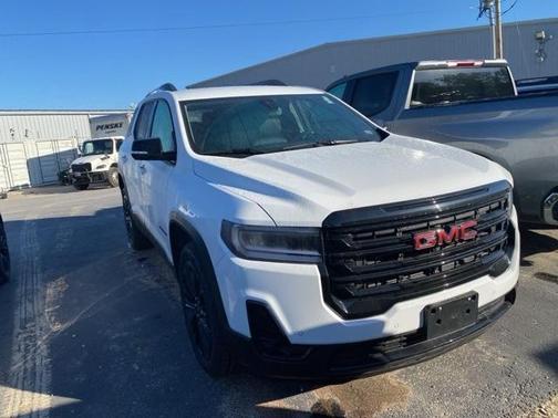 2022 GMC Acadia SLT