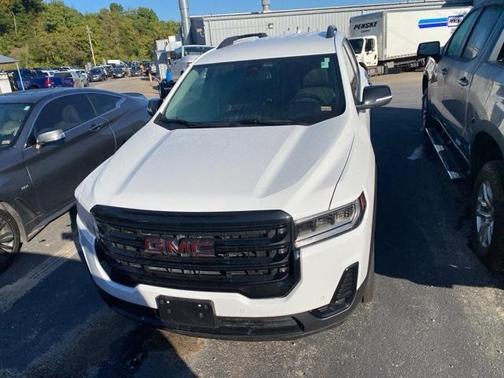 2022 GMC Acadia SLT
