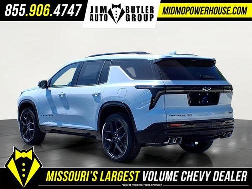 Polar White 2026 Chevrolet Traverse RS