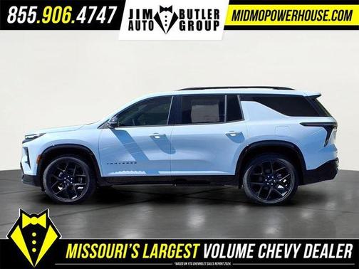Polar White 2026 Chevrolet Traverse RS