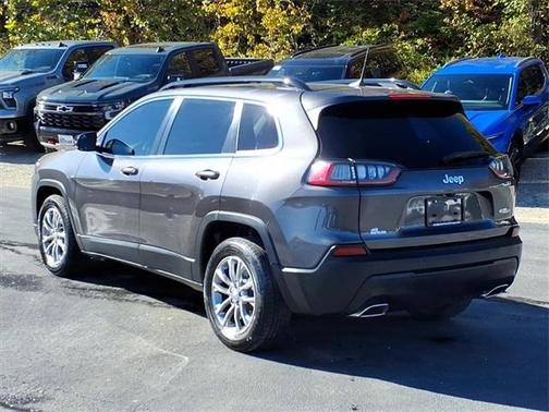 2022 Jeep Cherokee Latitude Lux