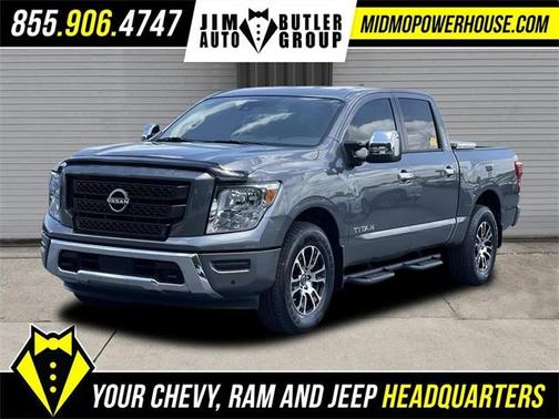 2024 Nissan Titan SV