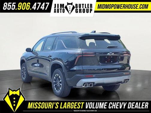Mosaic Black Metallic 2026 Chevrolet Traverse Z71
