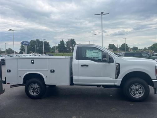 2025 Ford F-250 XL