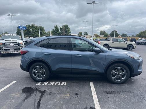 2026 Ford Escape ST-Line Select