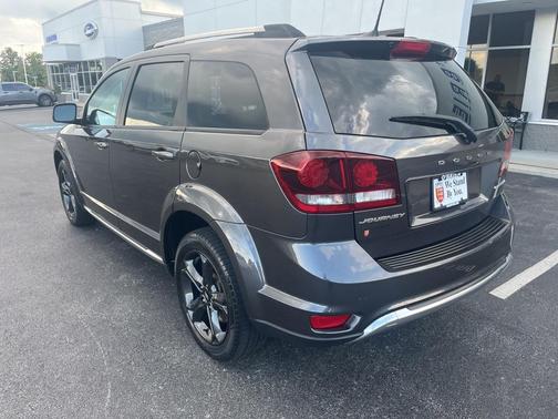 2018 Dodge Journey Crossroad