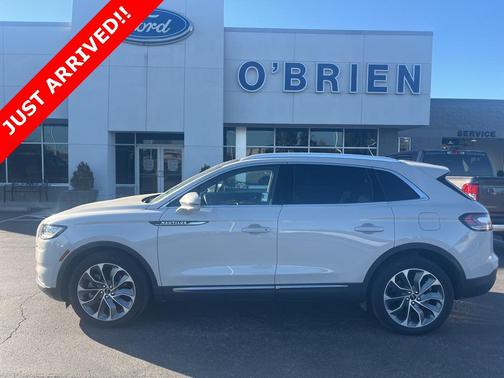 2021 Lincoln Nautilus Reserve