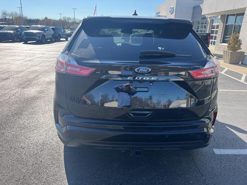 2022 Ford Edge ST Line