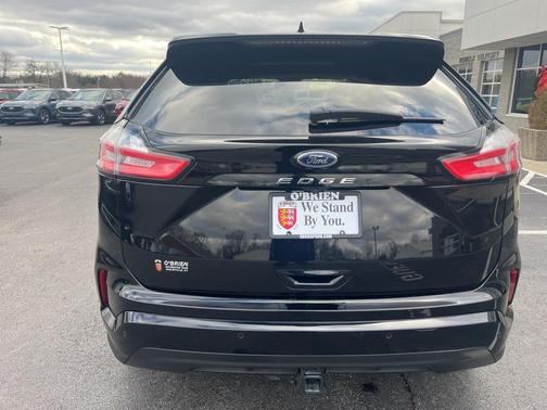 2022 Ford Edge ST Line