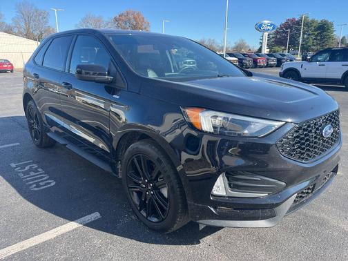 2022 Ford Edge ST Line
