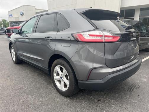 2021 Ford Edge SE