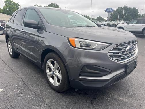 2021 Ford Edge SE
