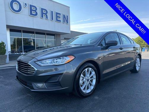 MAGNETIC METALLIC 2019 Ford Fusion SE