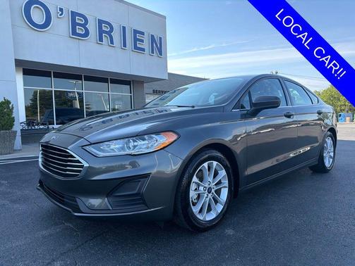 MAGNETIC METALLIC 2019 Ford Fusion SE