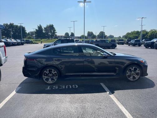 2021 Kia Stinger GT-Line