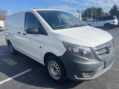 2019 Mercedes-Benz Metris Base
