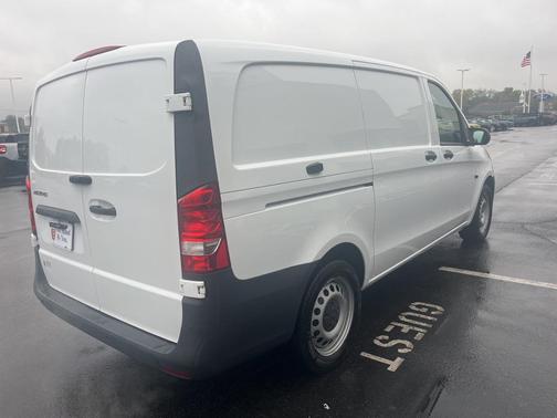 2019 Mercedes-Benz Metris Base