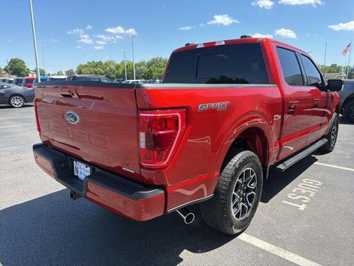 HOT PEPPER RED MET TINTD CC 2023 Ford F-150 XLT