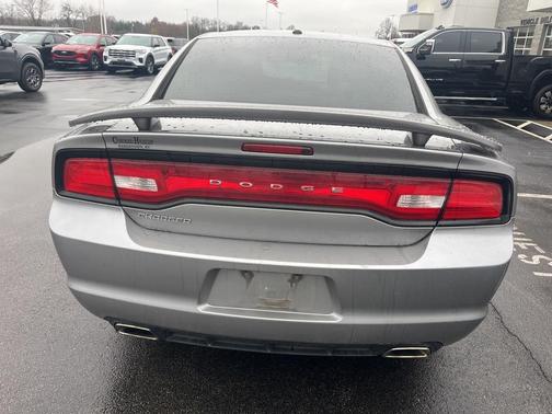 2011 Dodge Charger Base