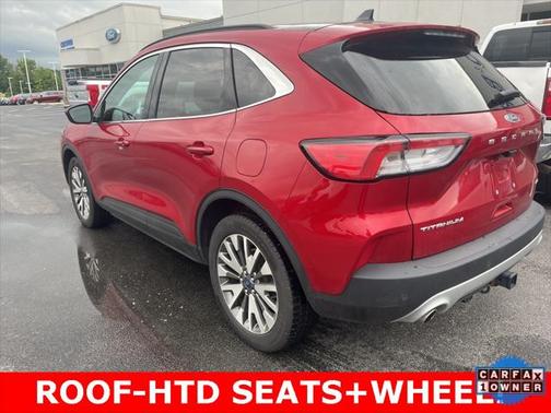 2022 Ford Escape Titanium