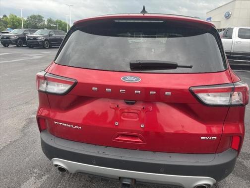 2022 Ford Escape Titanium
