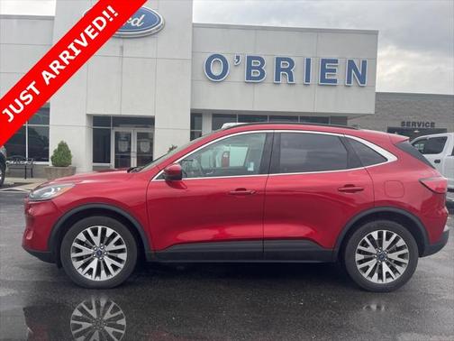 2022 Ford Escape Titanium