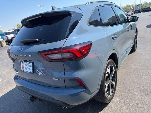VAPOR BLUE METALLIC 2024 Ford Escape ST-Line Select