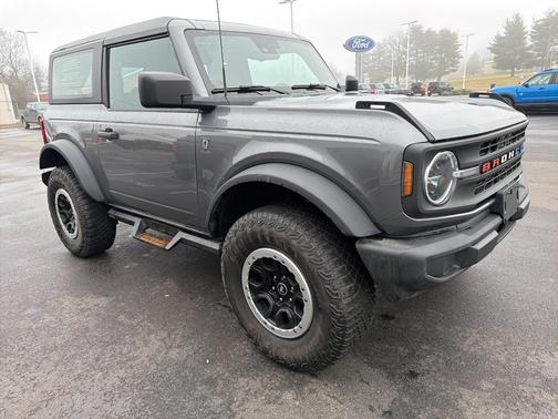 2021 Ford Bronco Base