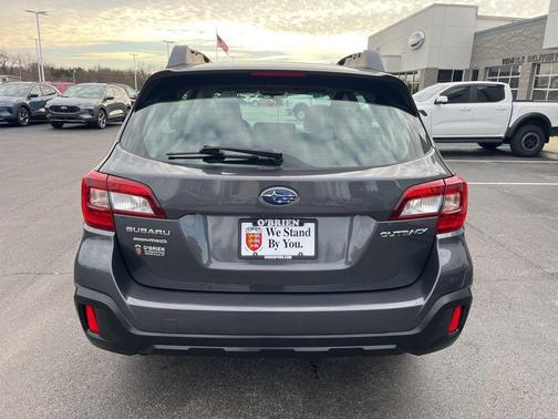 2018 Subaru Outback 2.5i