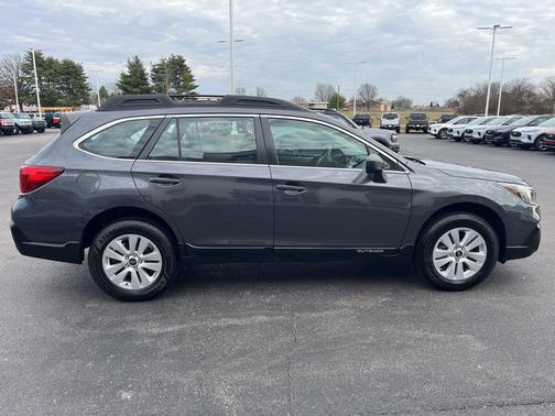 2018 Subaru Outback 2.5i